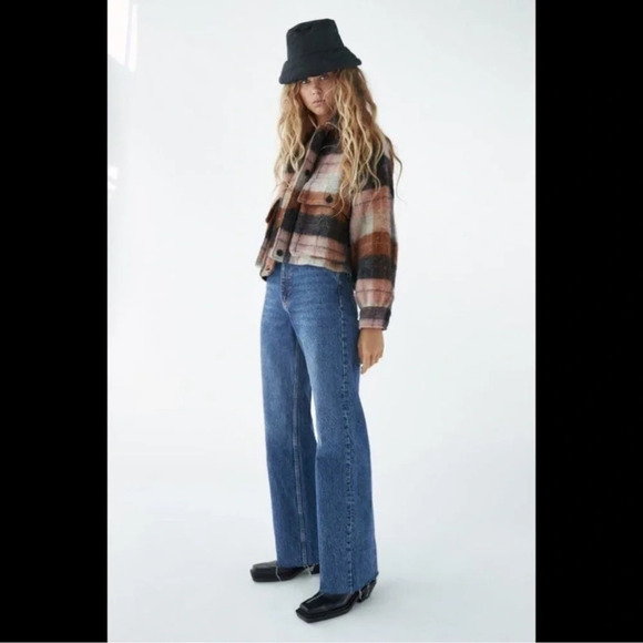 ZARA CROPPED PLAID OVER SHIRT BLUE/ WHITE SMALL - Picture 9 of 9